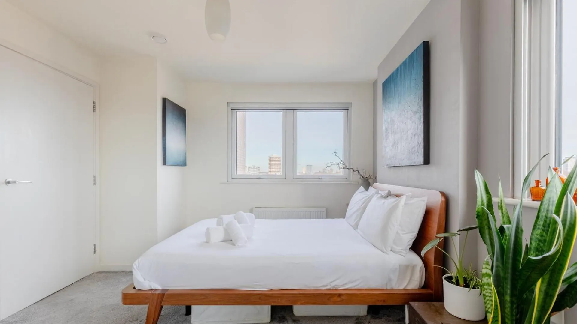 Sun Filled 2Bd Flat With City Views Mile End London 0*,
