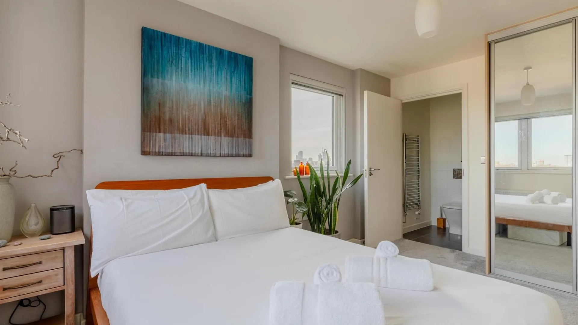 Apartment Sun Filled 2Bd Flat With City Views Mile End London United Kingdom
