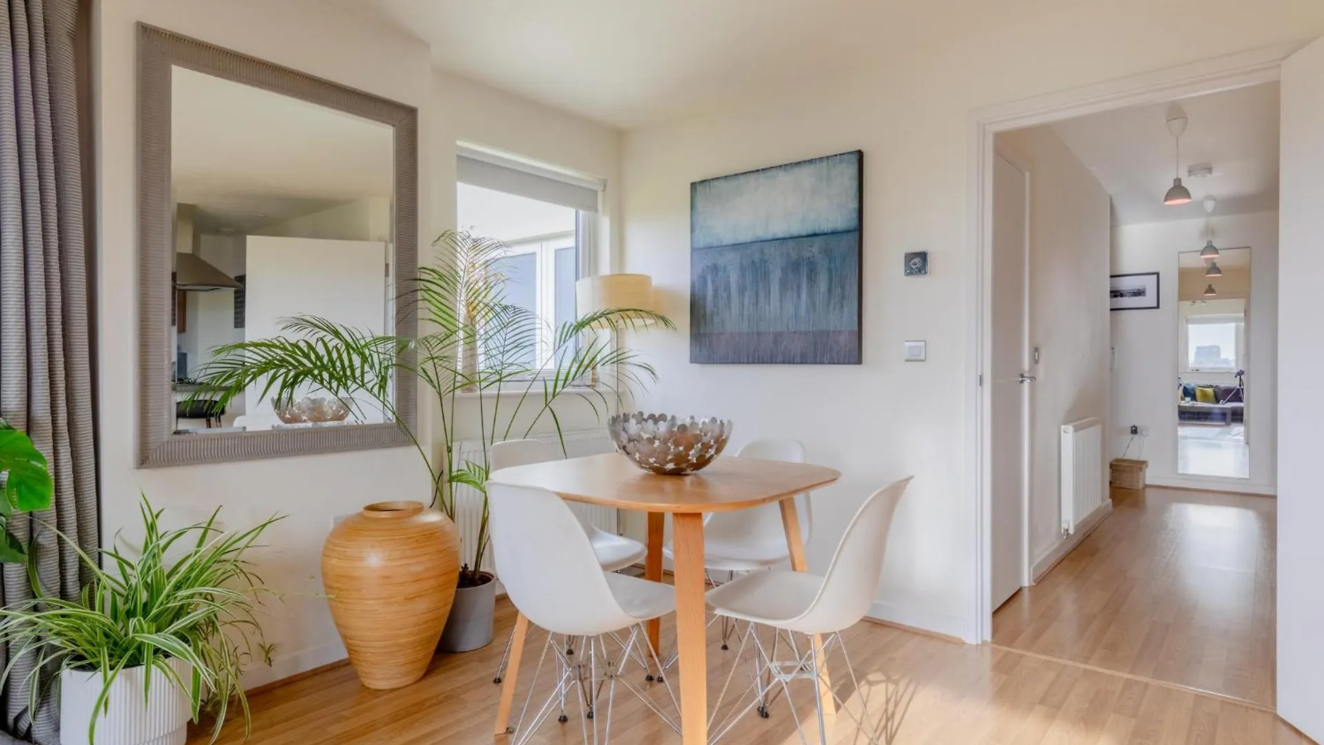 Apartment Sun Filled 2Bd Flat With City Views Mile End London